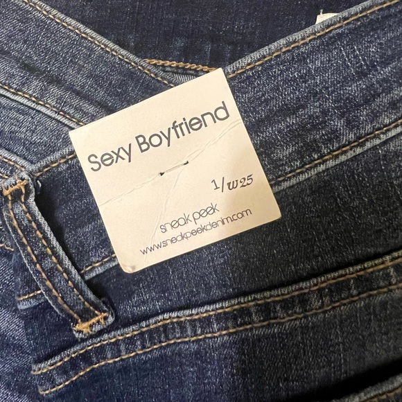 NWT Sneak Peek Sexy Boyfriend Jeans Size 1/25 waist - Picture 8 of 8